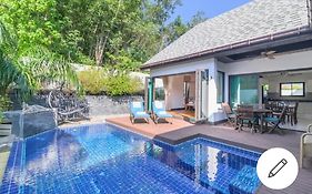 Naiharn Beach Villa